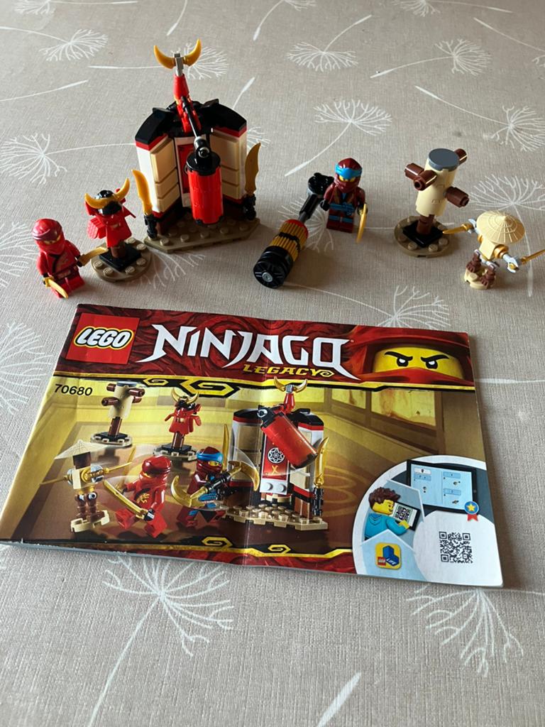 Lego ninjago 70680 monastary training, Ophalen, Zo goed als nieuw, Lego, Ninjago