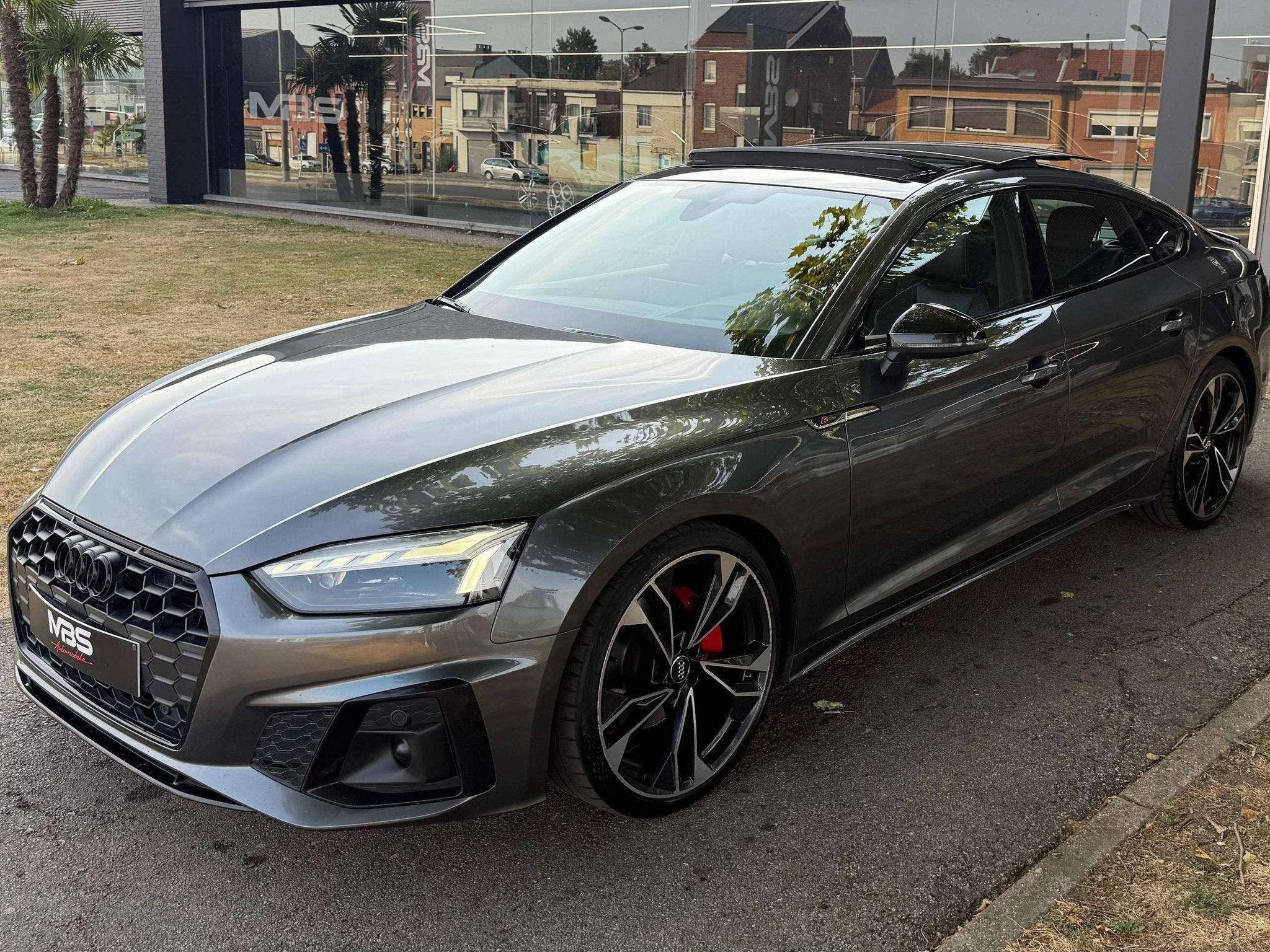 Audi A5 *2.0TDI* S-LINE *TVAC* TOIT PANO* XENON* AUTO*, https://public.car-pass.be/vhr/7f2a4468-64f1-4236-ae66-bf7f031c4c4c, Gebruikt
