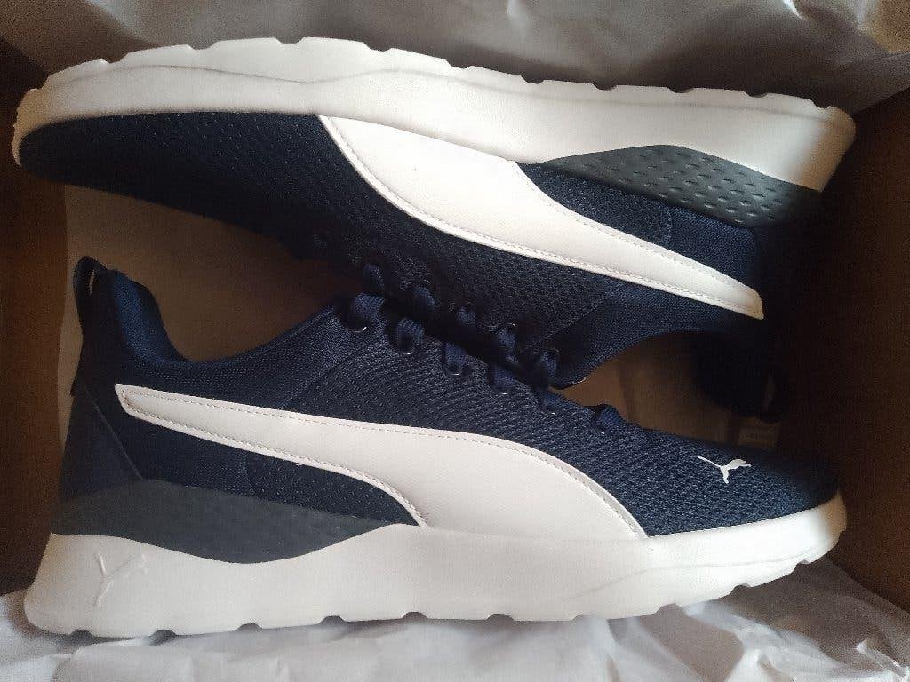 nieuw 45 Puma anzarun lite softfoam comfortzool met doos 65€, Kleding | Heren, Schoenen, Puma, Nieuw, Sneakers, Verzenden