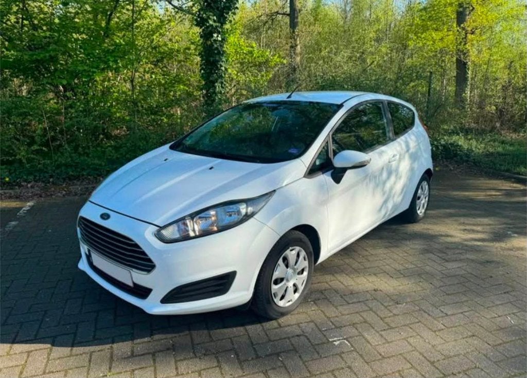 Ford Fiesta à vendre, Euro 5, Stof, Zwart, Wit