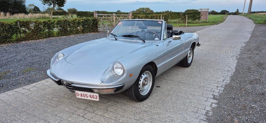 Alfa Spider 2000 Coda Tronca, Argent ou Gris, Boîte manuelle, Noir, 2 portes