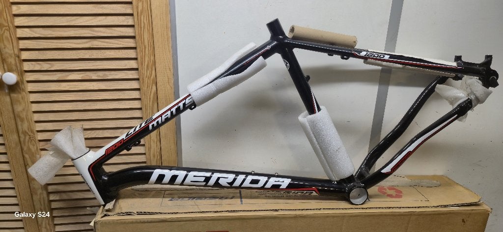Merida Matts Lite 1200 VVT FRAME - 26" - NIEUW - 20" - L, Fietsen en Brommers, Fietsonderdelen, Nieuw, Frame, Aluminium, Ophalen of Verzenden