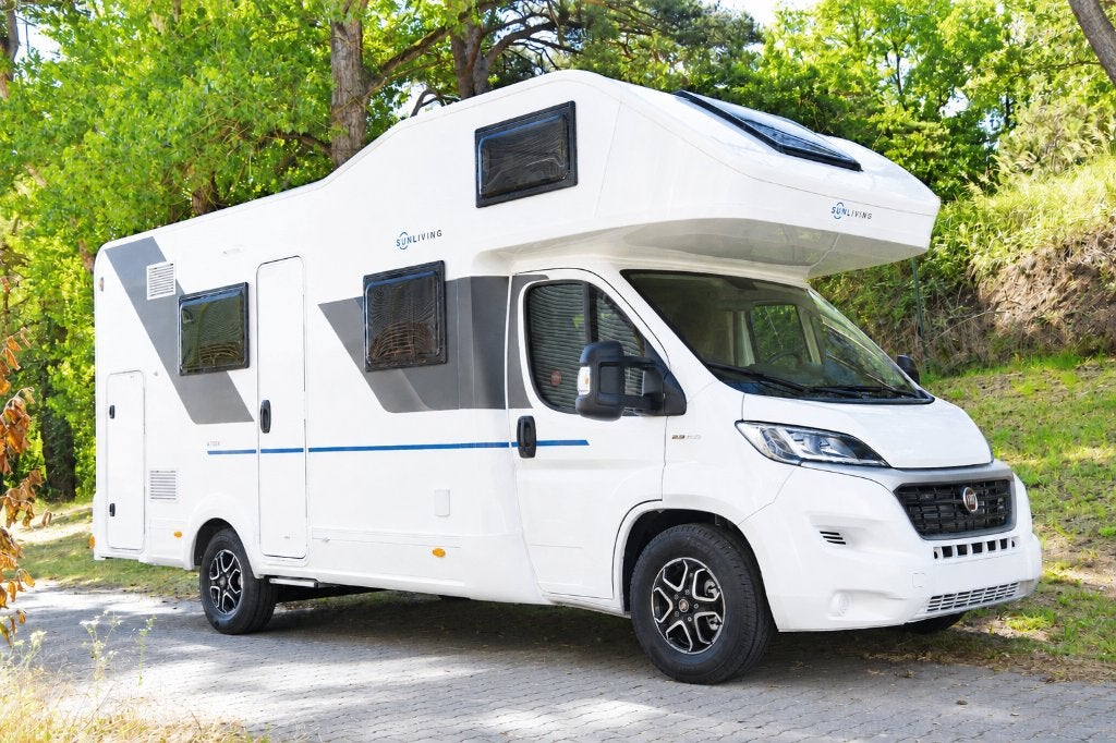 Sun Living A70DK 4/2025,  1x Promo stunt, Caravans en Kamperen, Verwarmde buitenspiegels, Alkoof, Fiat, Vloeistofverwarming