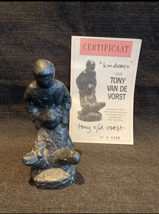 Belle statue de l'artiste Tony v/d Vorst., Antiquités & Art, Art | Sculptures & Bois, Statue, Enlèvement ou Envoi, Pierre ou céramique