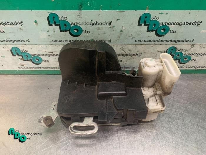 Serrure portière mécanique 2portes droite d'un Alfa Romeo, -, 3 mois de garantie, Utilisé, Alfa Romeo