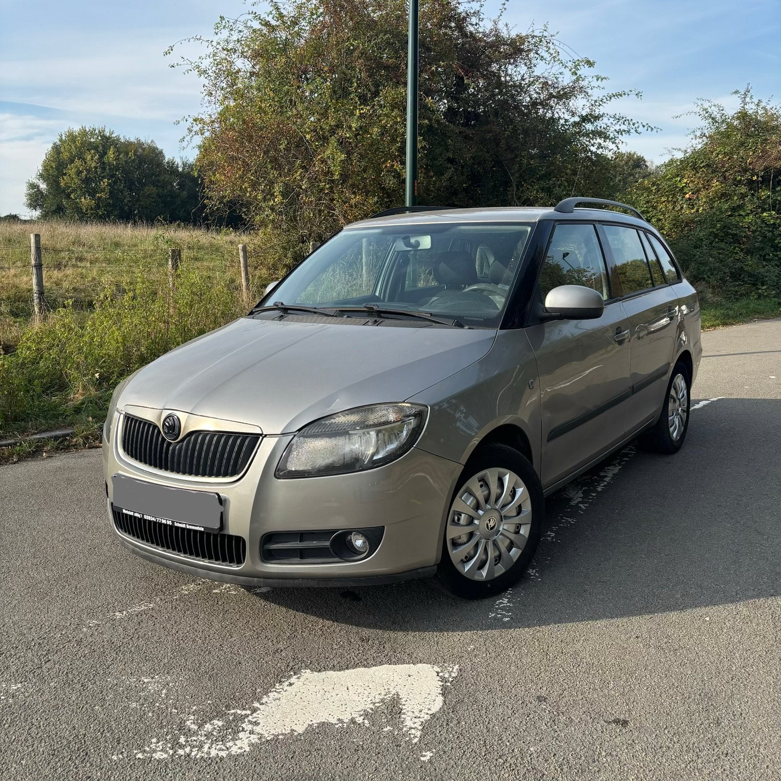 Skoda Fabia • AUTO • ESSENCE • CT 2027 • 117.000Km•, Auto's, Automaat, Dakrails, Break, Particulier