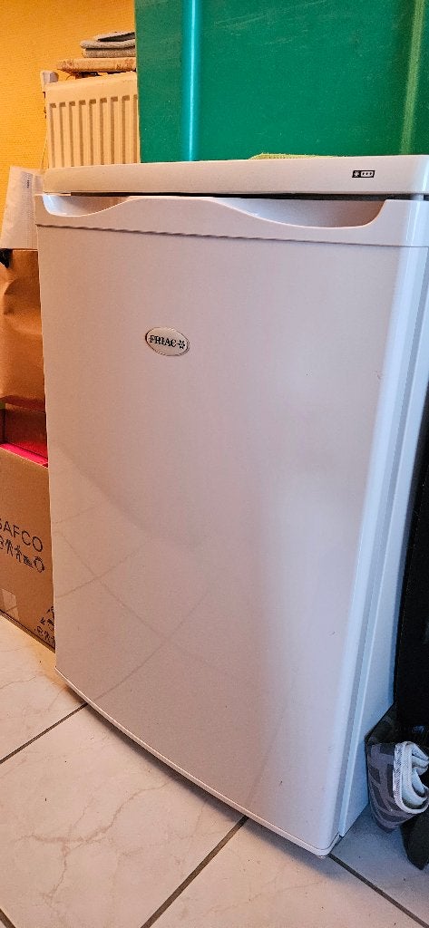 Diepvries, Elektronische apparatuur, Vriezers en Diepvrieskisten, Minder dan 85 cm, Minder dan 60 cm, Zo goed als nieuw, Vrijstaand