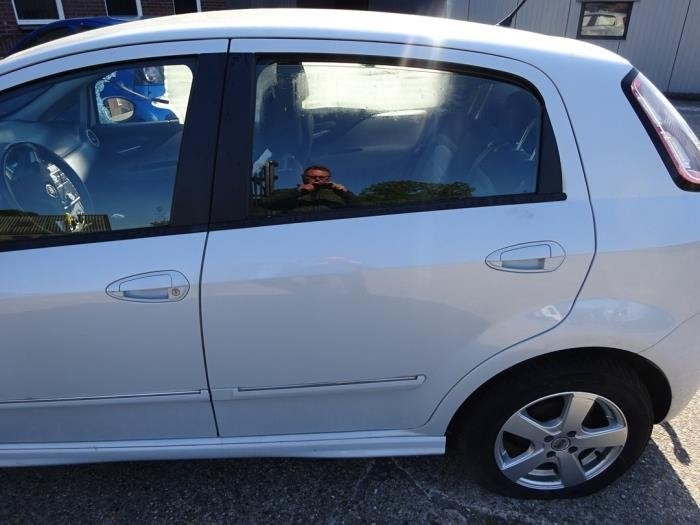 Portière 4portes arrière gauche d'un Fiat Punto Evo (760A), -, 3 mois de garantie, Utilisé, Porte