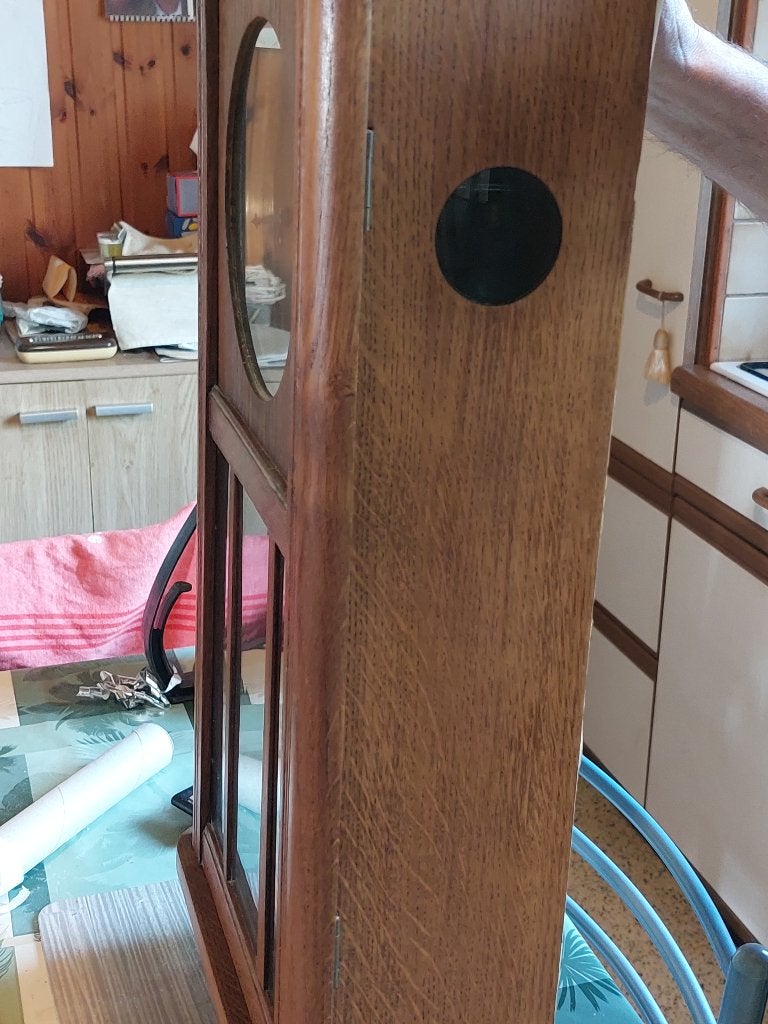 Ancienne horloge suspendue rustique 60€ à discuter, Classique, Analogique, Enlèvement, Utilisé