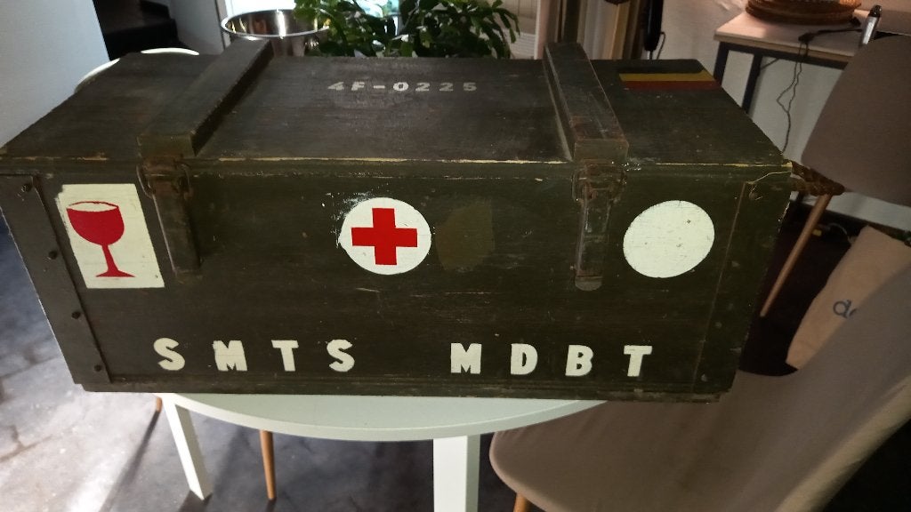 Caisse armée Belge, Verzamelen, Militaria | Algemeen, Ophalen, Landmacht, Kist of Geocache