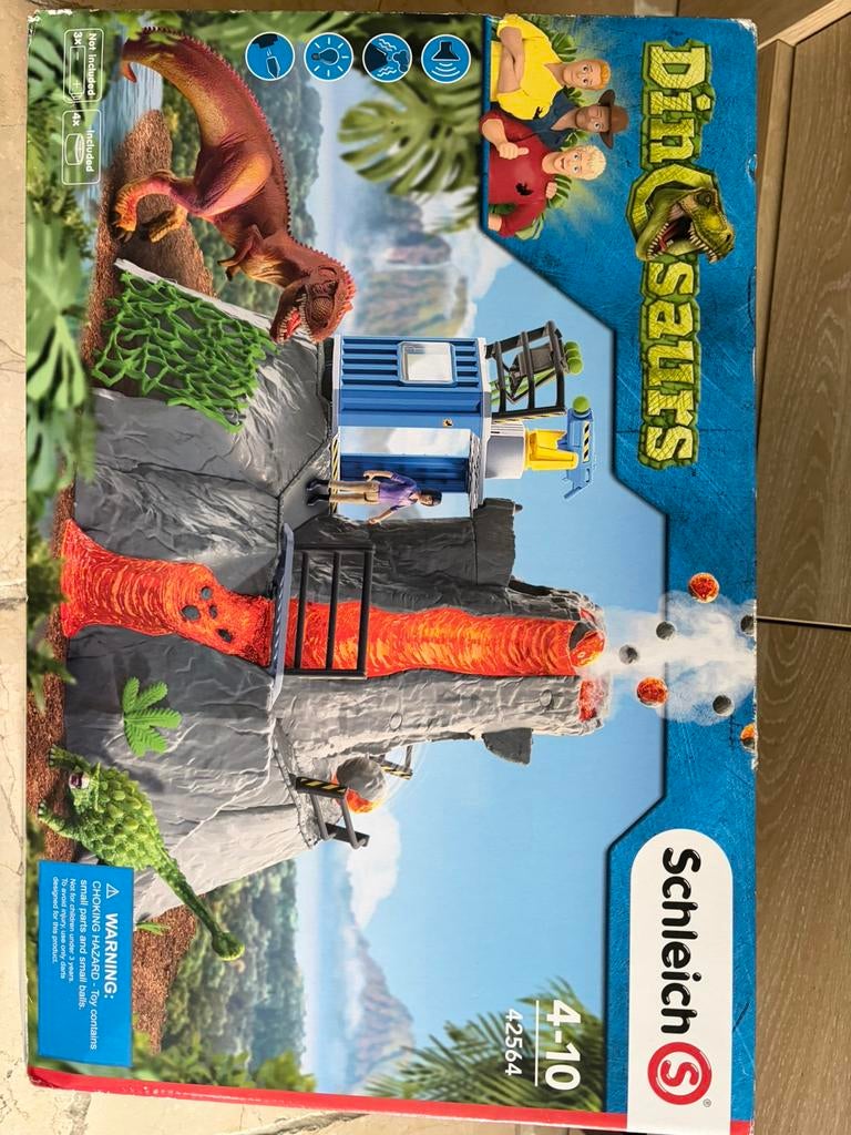 Schleich vulkaan expeditie basis, Ophalen, Zo goed als nieuw