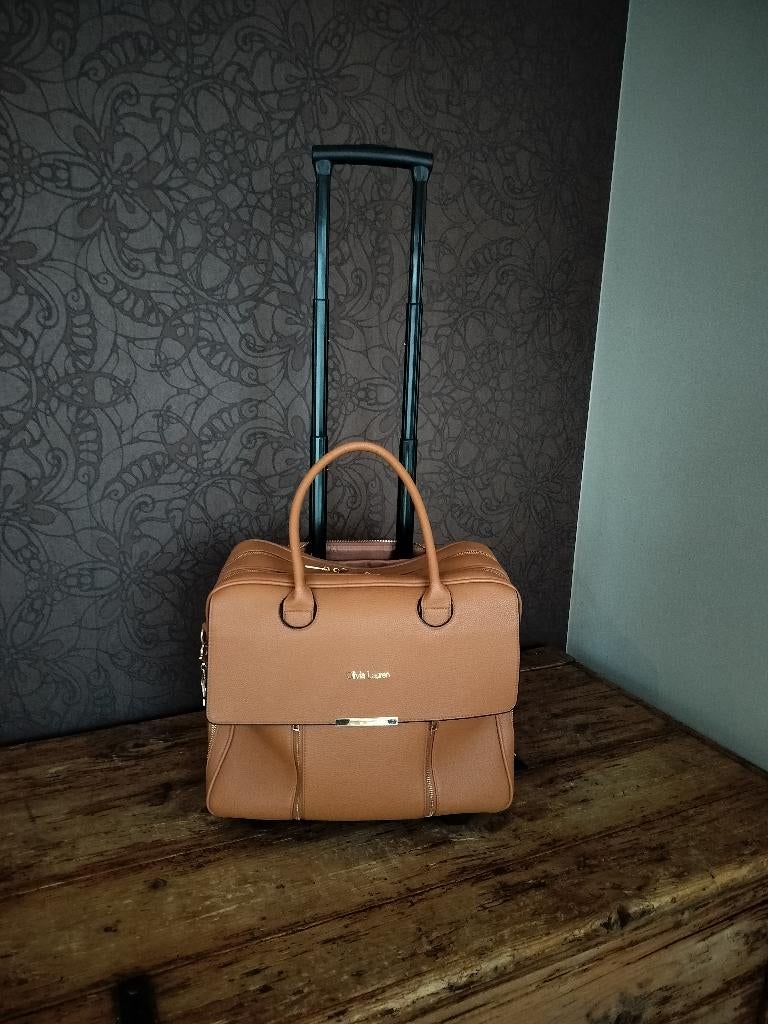 olivia lauren business trolley, Handtassen en Accessoires, Tassen | Reistassen en Weekendtassen, Zo goed als nieuw, Uitschuifbare handgreep