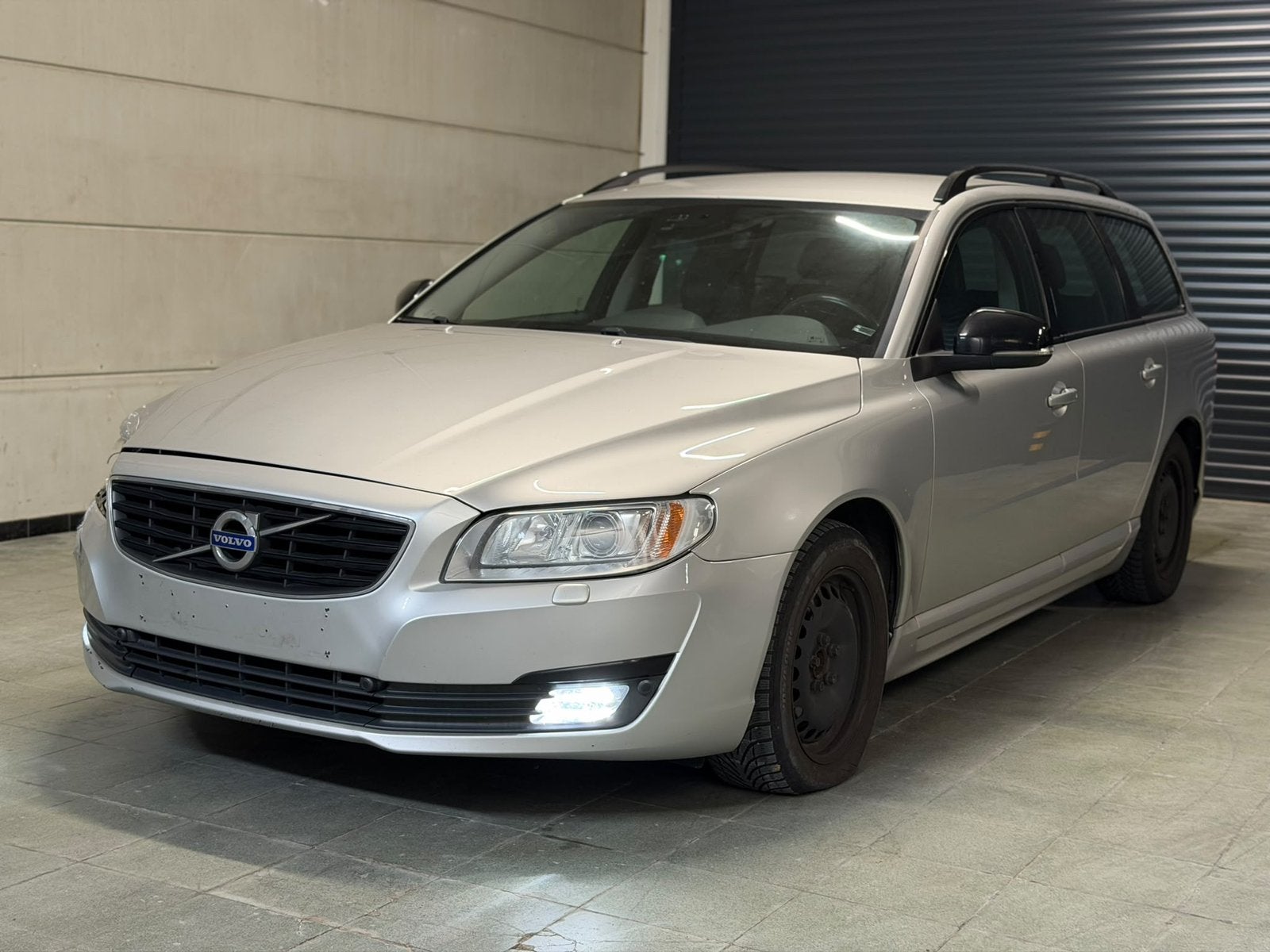 Volvo V70 2016 D3 Automaat • Leder • Euro 6, Autos, Achat, Euro 6, Automatique, Particulier