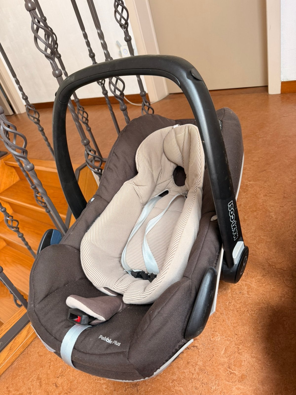 Maxicosi, Kinderen en Baby's, Autostoeltjes, Ophalen, Zo goed als nieuw