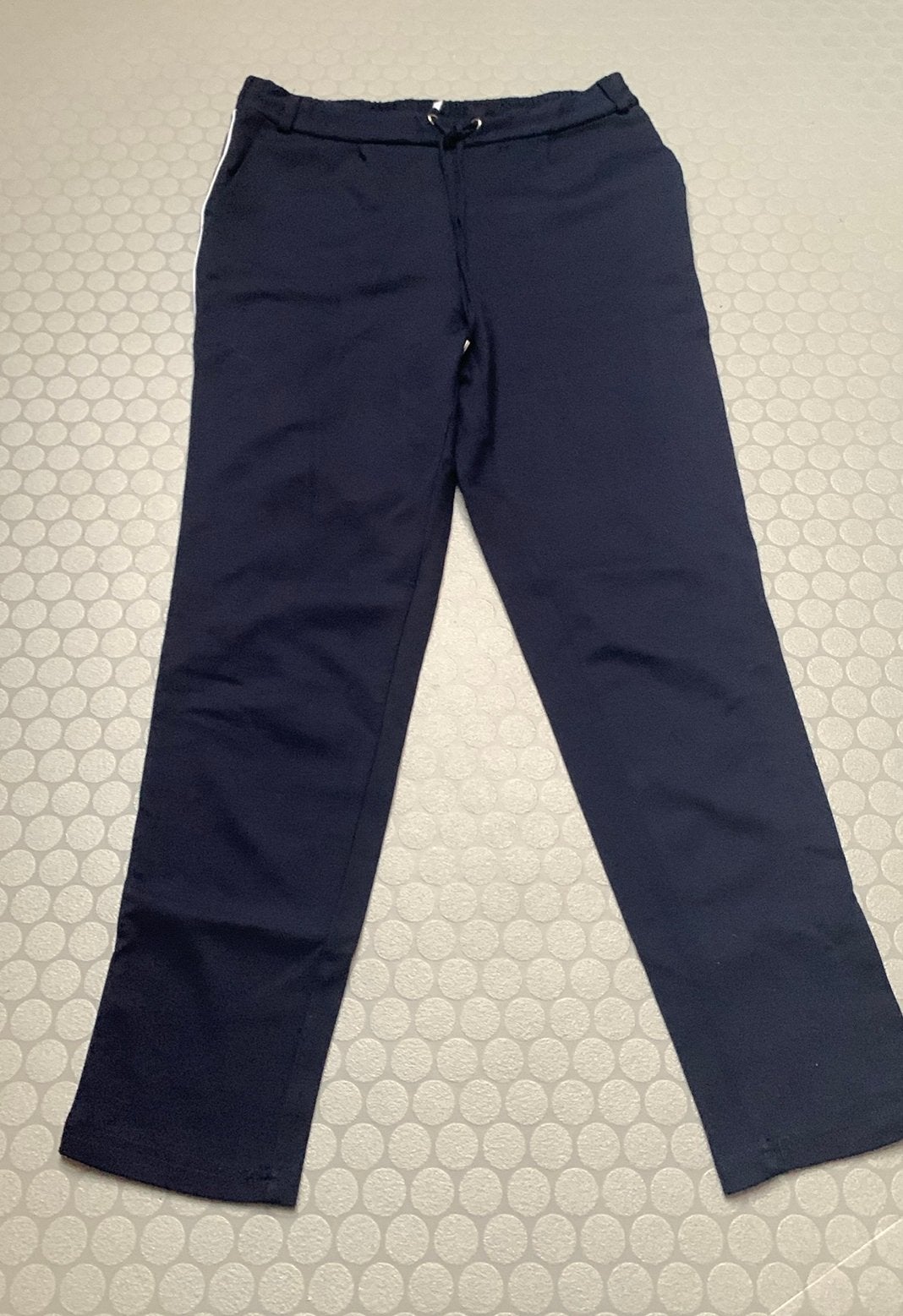 Donkerblauwe soepele broek maat M, Ophalen of Verzenden, Zo goed als nieuw, Maat 38/40 (M)
