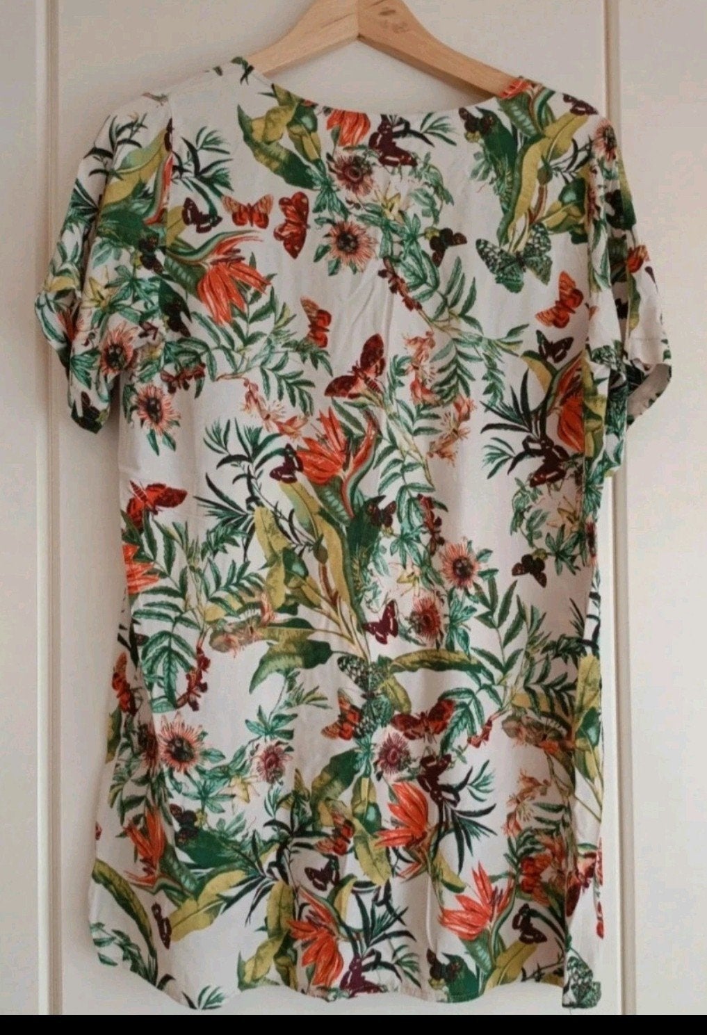 Robe courte fleurie H&M, Enlèvement ou Envoi, Taille 38/40 (M)