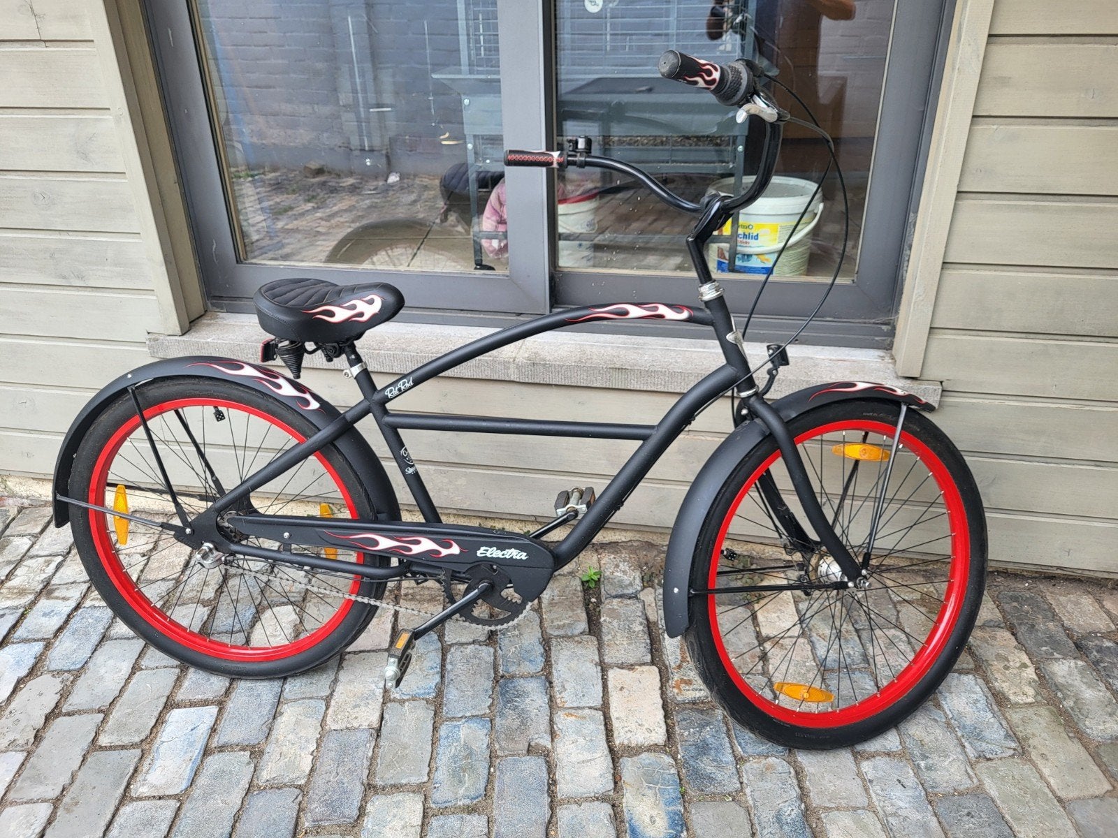 Retro herenfiets RatRod van het merk Electra ,, Ophalen