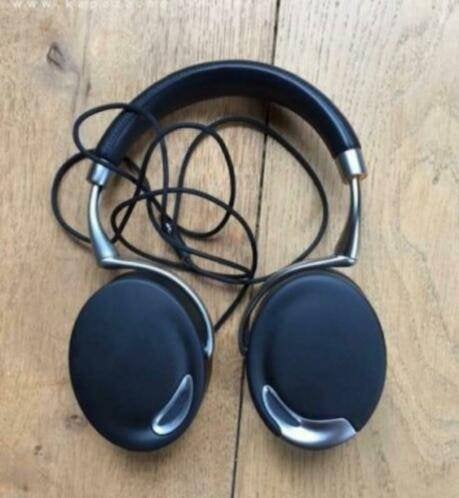 Parrot hoofdtelefoon, Ophalen, Gebruikt