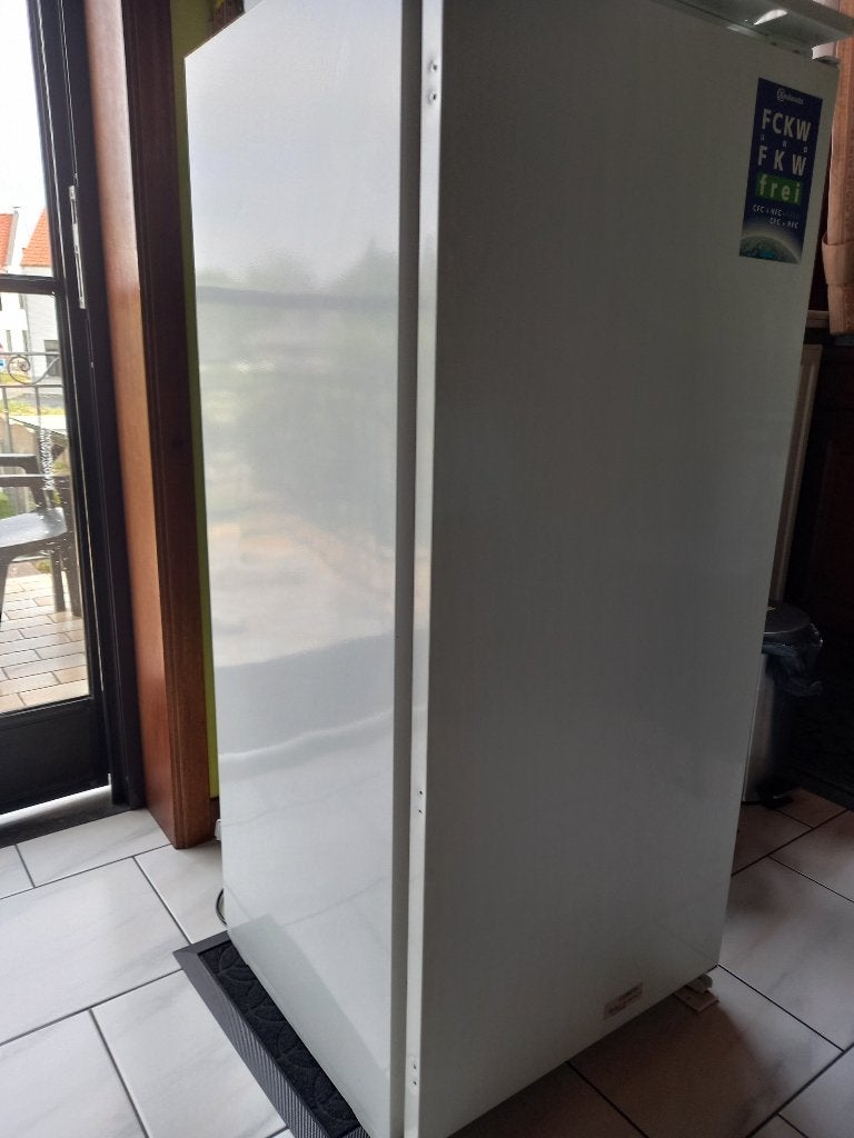 Réfrigérateur encastrable BAUKNECHT 122 cm, Electroménager, Réfrigérateurs & Frigos, Comme neuf, Sans bac à congélation, 150 à 200 litres