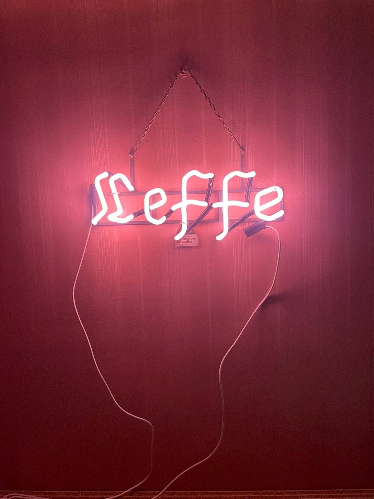 Neon Leffe, Maison & Meubles, Enlèvement, Comme neuf, Rouge
