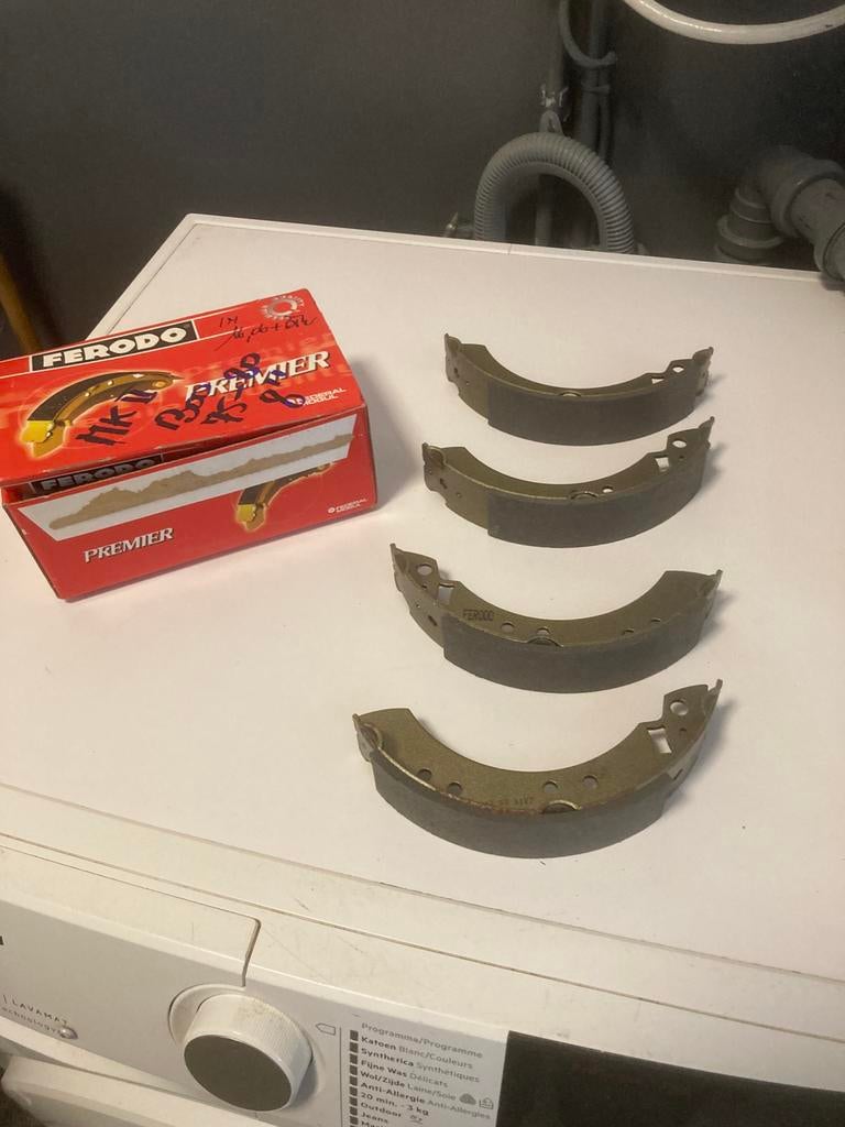 Remschoenen en Cilinders Ford Escort mk2, Ophalen, Nieuw, Ford