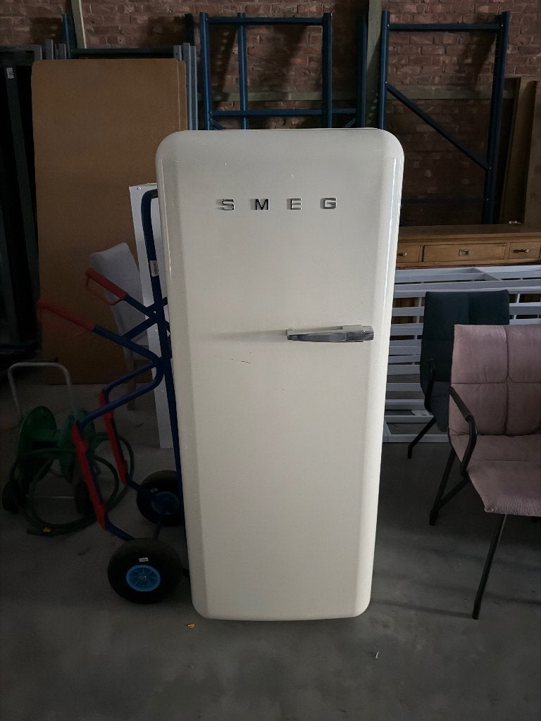 Smeg koelkast, crème kleuring met vriesvak, Avec compartiment congélateur, Utilisé, 200 litres ou plus, 60 cm ou plus