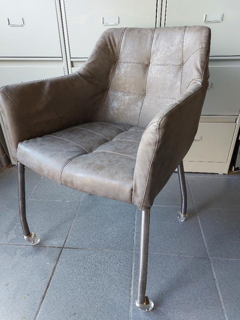 2 chaises de salle à manger à roulettes - neuves, Neuf, Gris, Enlèvement, Deux