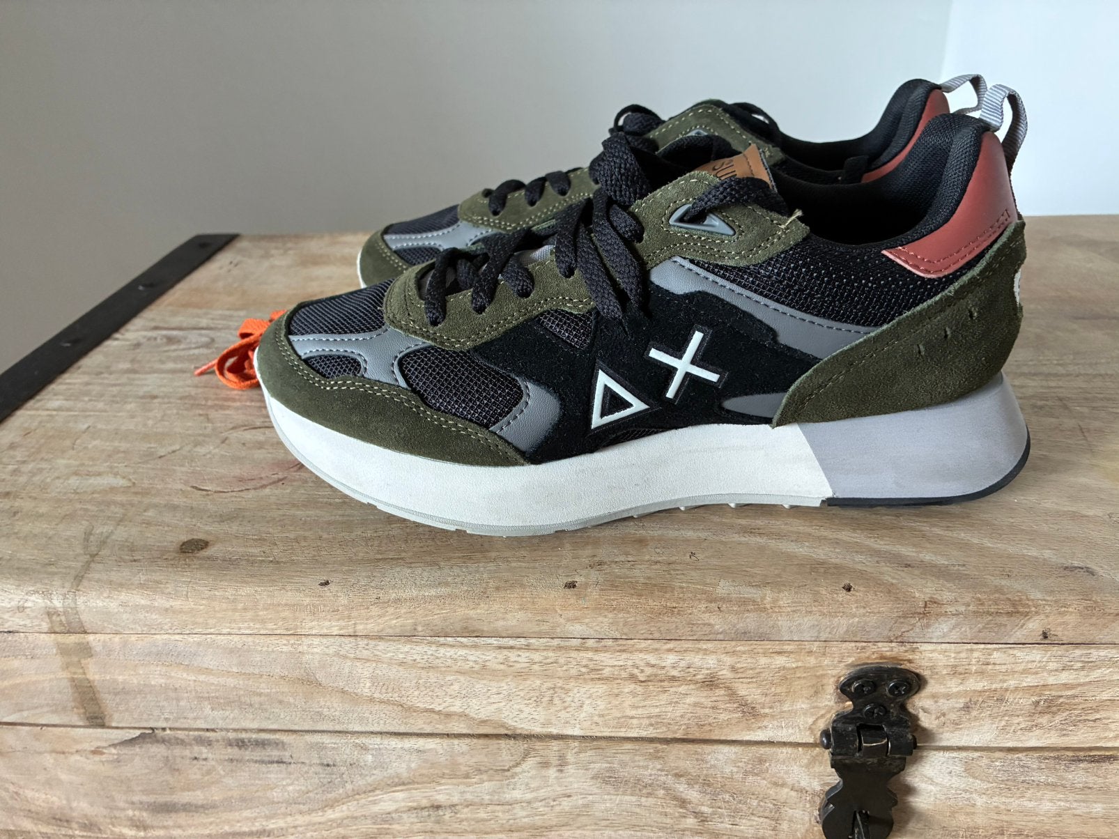 Sneakers kaki taille 41-SUN68 en vert foncé/militaire, Enlèvement ou Envoi, Comme neuf, Baskets