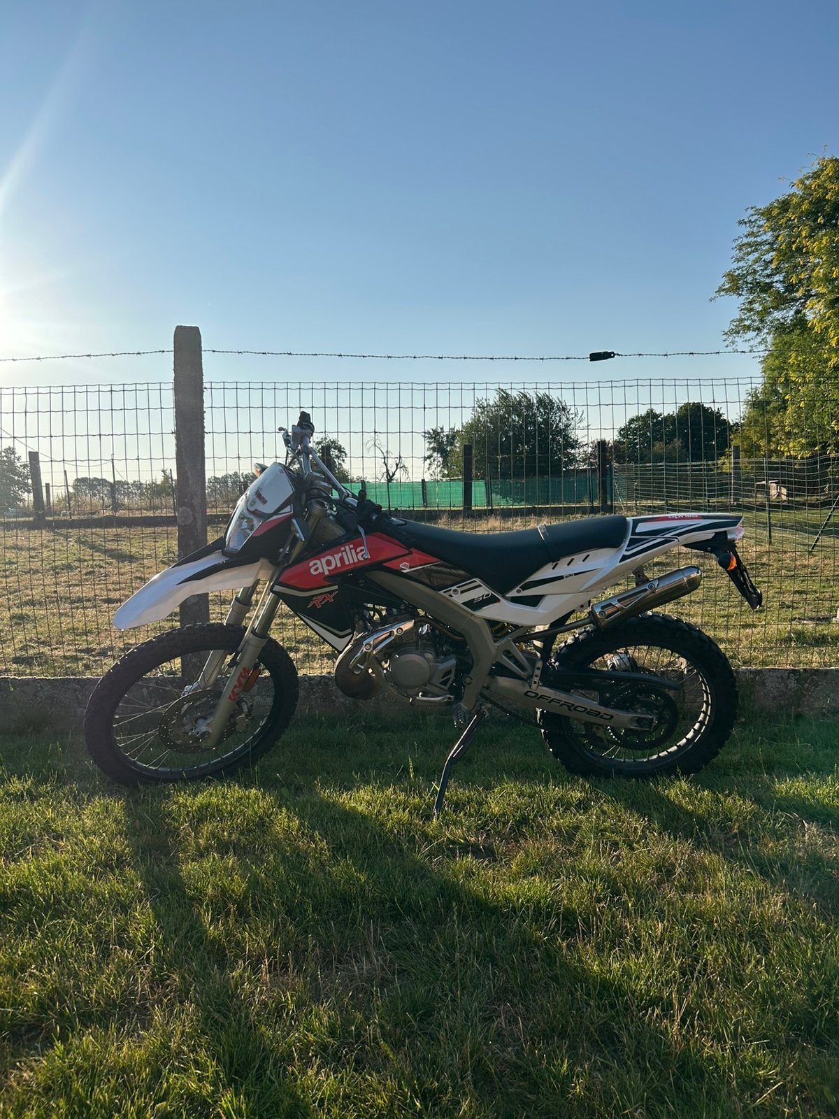 Aprilia RX50 | B Klasse | Alle Papieren | Volledig inorde, Ophalen, Benzine, Klasse B (45 km/u), Zo goed als nieuw
