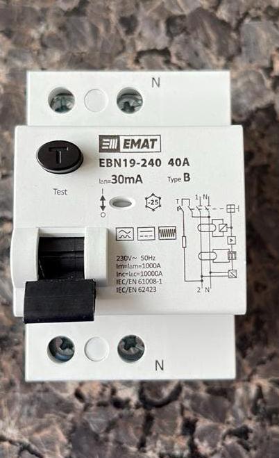 EMAT differentieelschakelaar 2-polig 40A 30mA type B, Ophalen of Verzenden, Nieuw