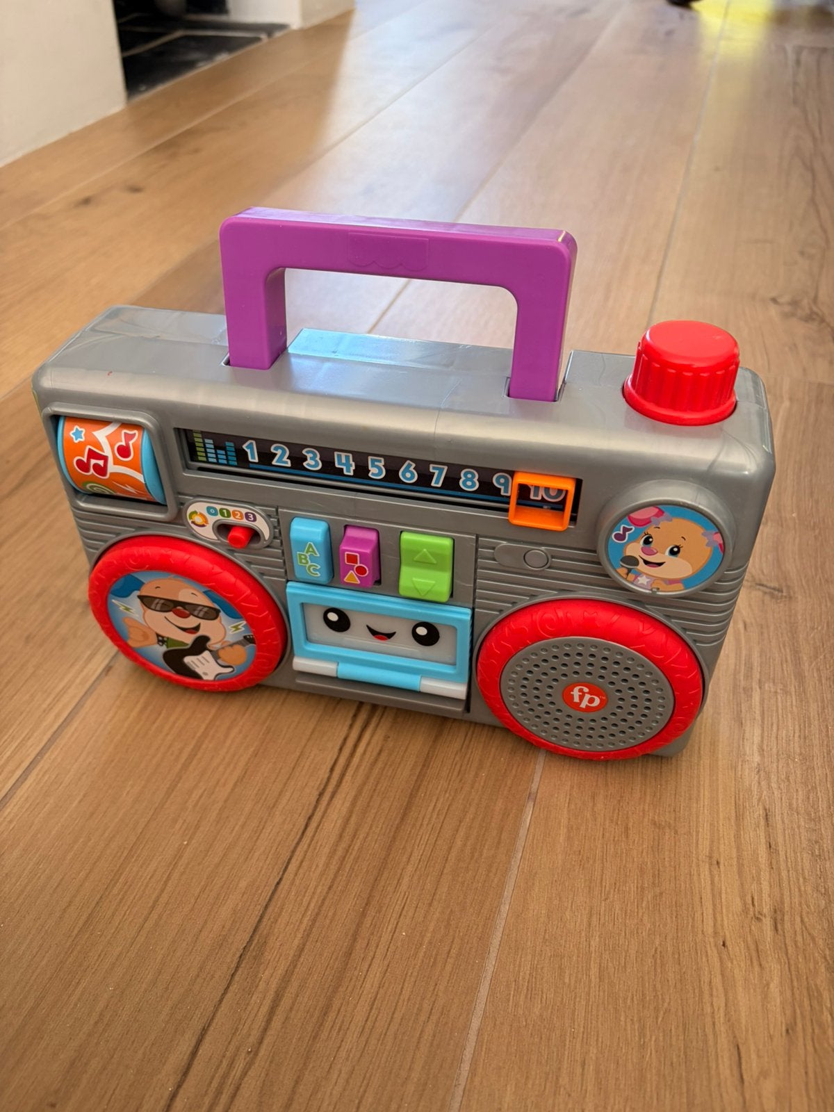 Radio Fisher price en allemand, Kinderen en Baby's, Ophalen, Zo goed als nieuw