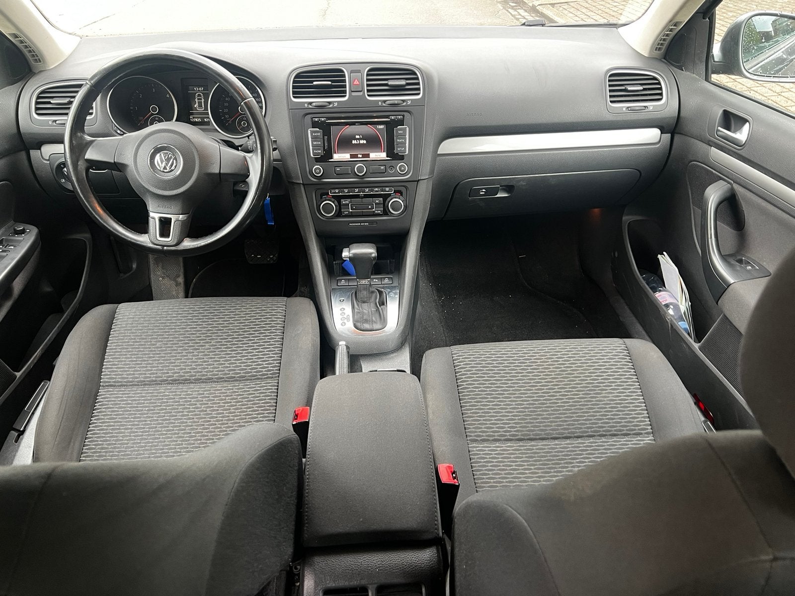 Vw golf 6 1.6tdi Aut. navigatie weinig kms, Auto's, Volkswagen, Automaat, Euro 5, 1600 cc, Parkeersensor