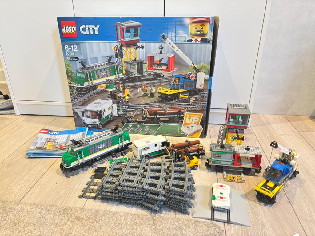 Lego trein, Kinderen en Baby's, Speelgoed | Duplo en Lego, Ophalen, Lego, Zo goed als nieuw, Complete set