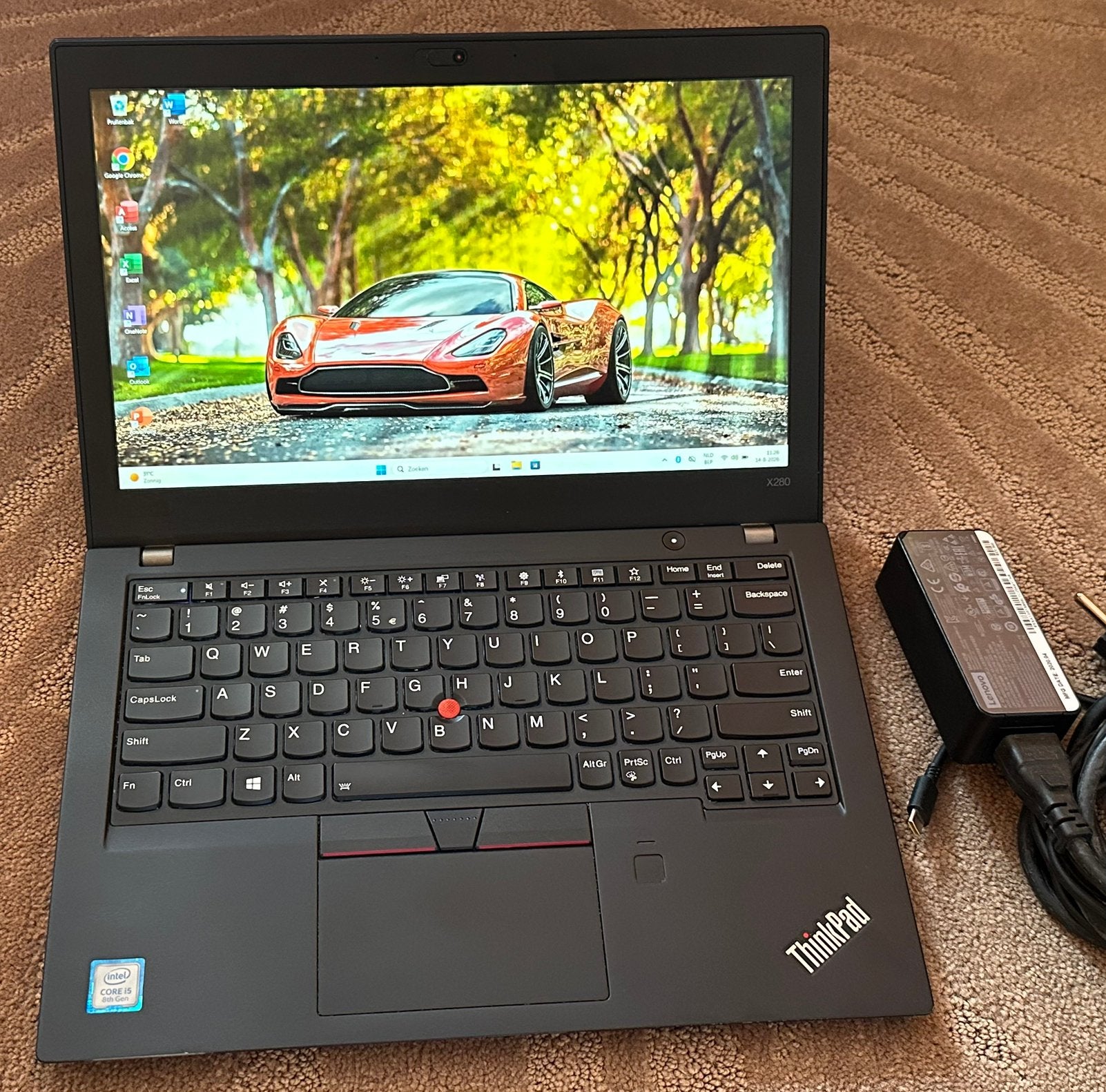 13”Full Hd Lenovo/ i5-8250U/8gb ddr4/128gb ssd/Win 11/Office, Computers en Software, Laptop-opladers, Ophalen, Zo goed als nieuw