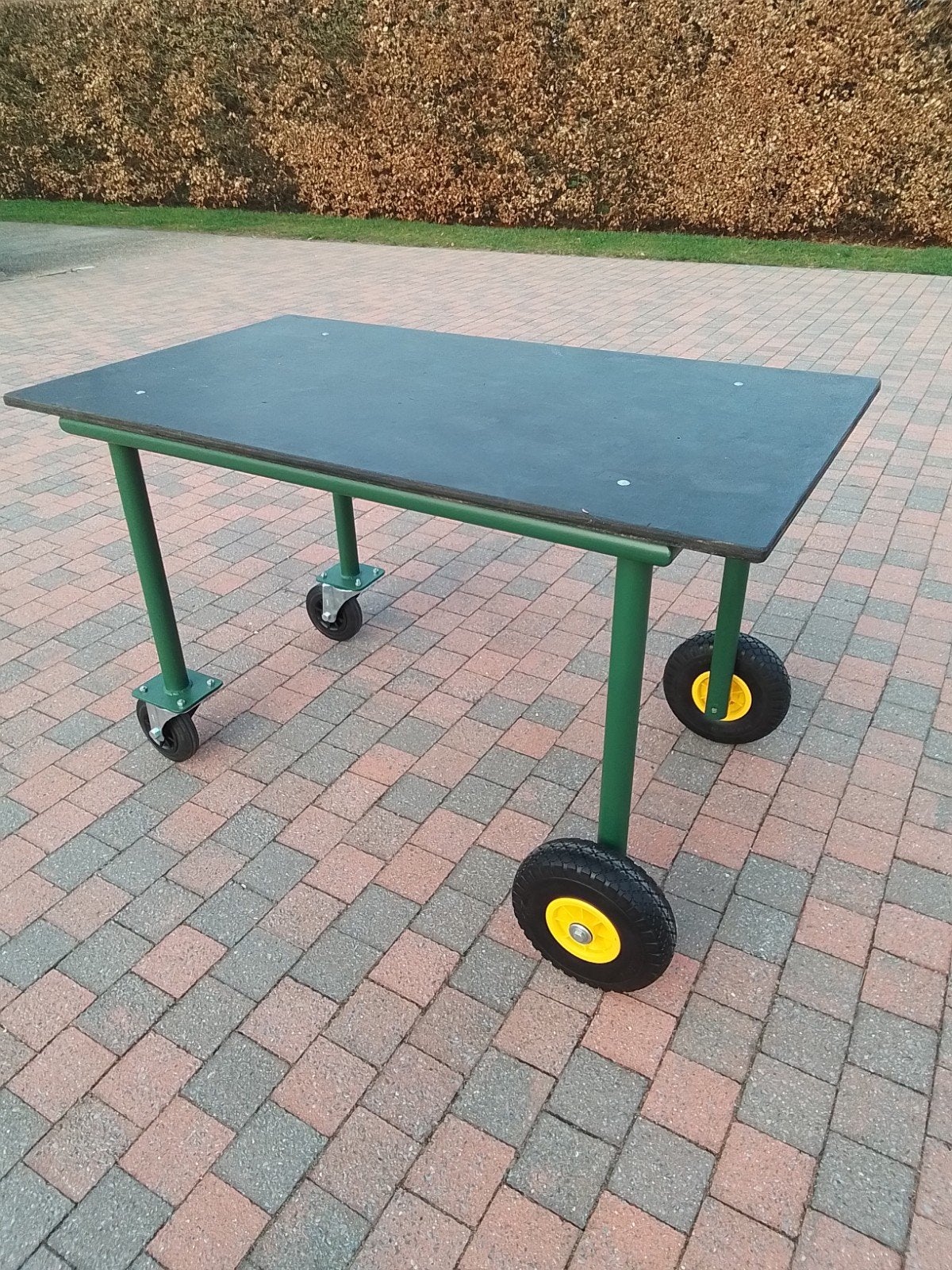 multifunctionele tafel, Ophalen