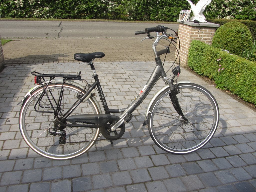 damesfiets  venturrelli  28 insch, 53 tot 56 cm, Ophalen, Velgrem