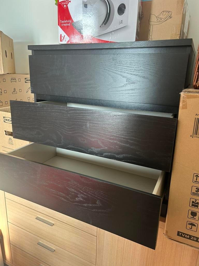 Ikea MALM lAdekast, Enlèvement, Comme neuf