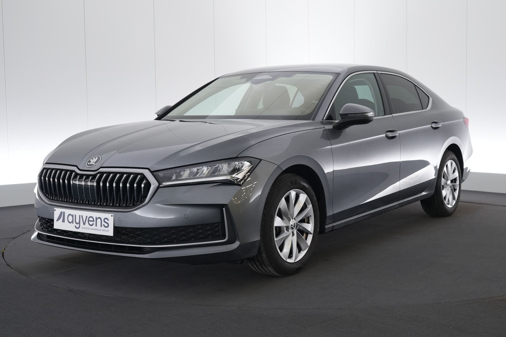 (2HNZ048) SKODA SUPERB, Auto's, 110 kW, Bedrijf, 5 zetels, 5 deurs