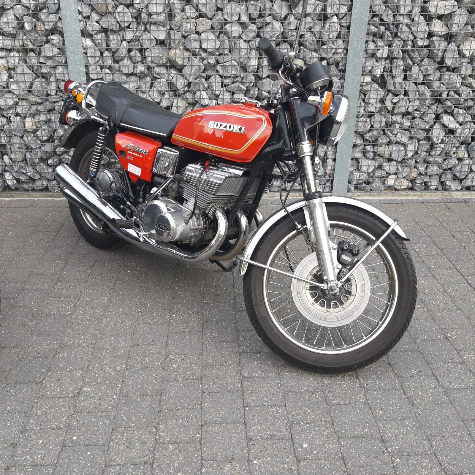 GT 550, Motoren, Gebruikt, 3 cilinders, 550 cc