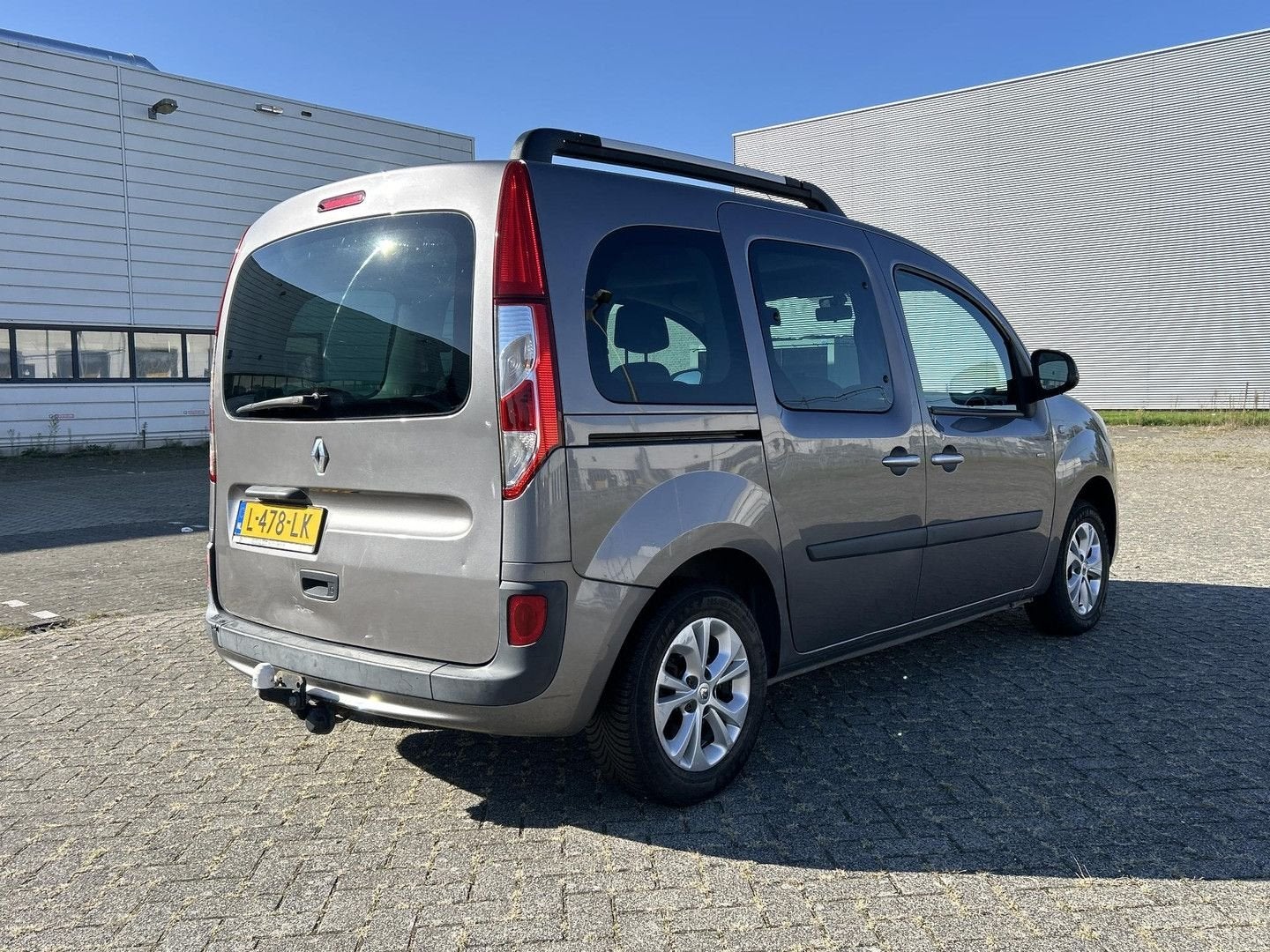 Renault Kangoo Family 1.2 TCe Limited Start&Stop | 5P. | Air, Argent ou Gris, Achat, 140 g/km, Entreprise