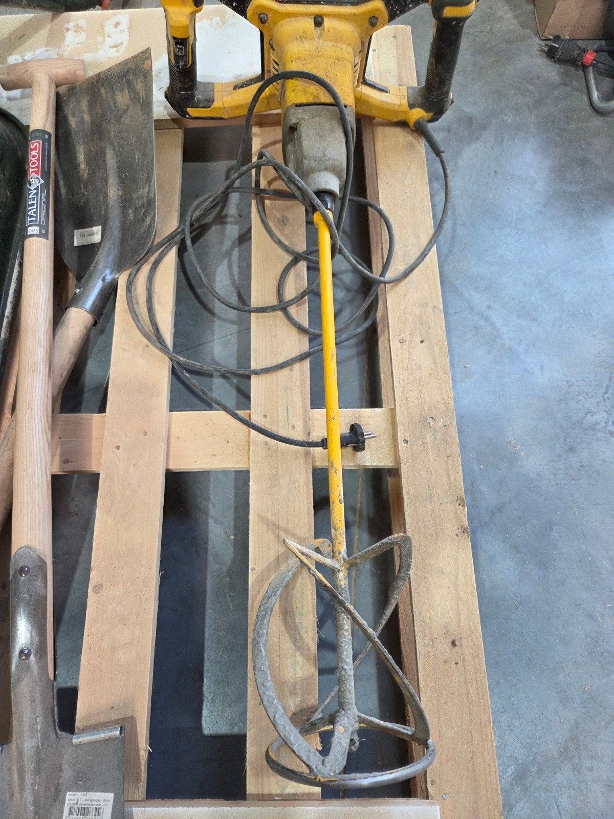 Dewalt handmenger dwd 241, Doe-het-zelf en Bouw, Ophalen