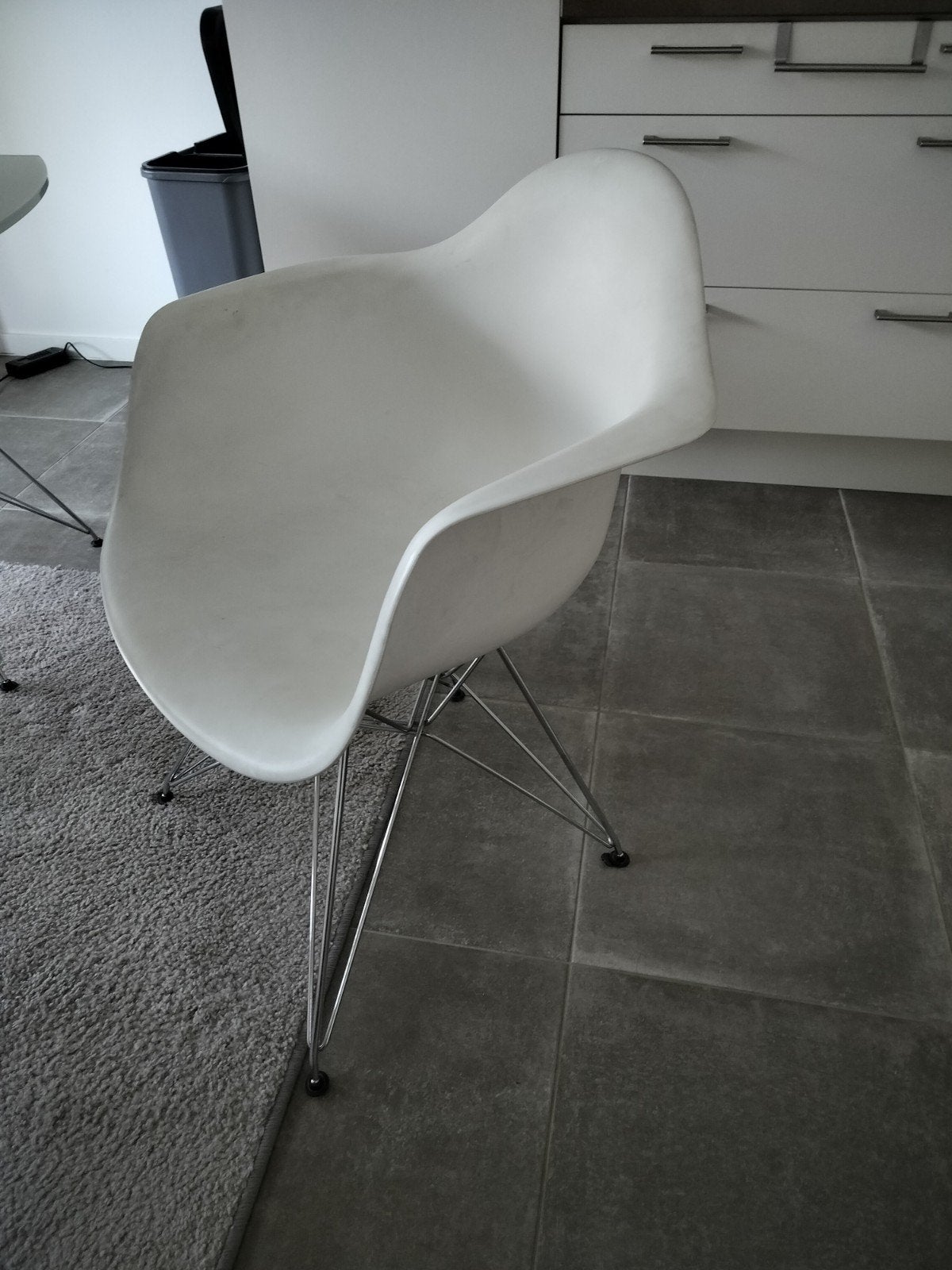 Moderne stoelen, Comme neuf, Synthétique, Enlèvement, Blanc