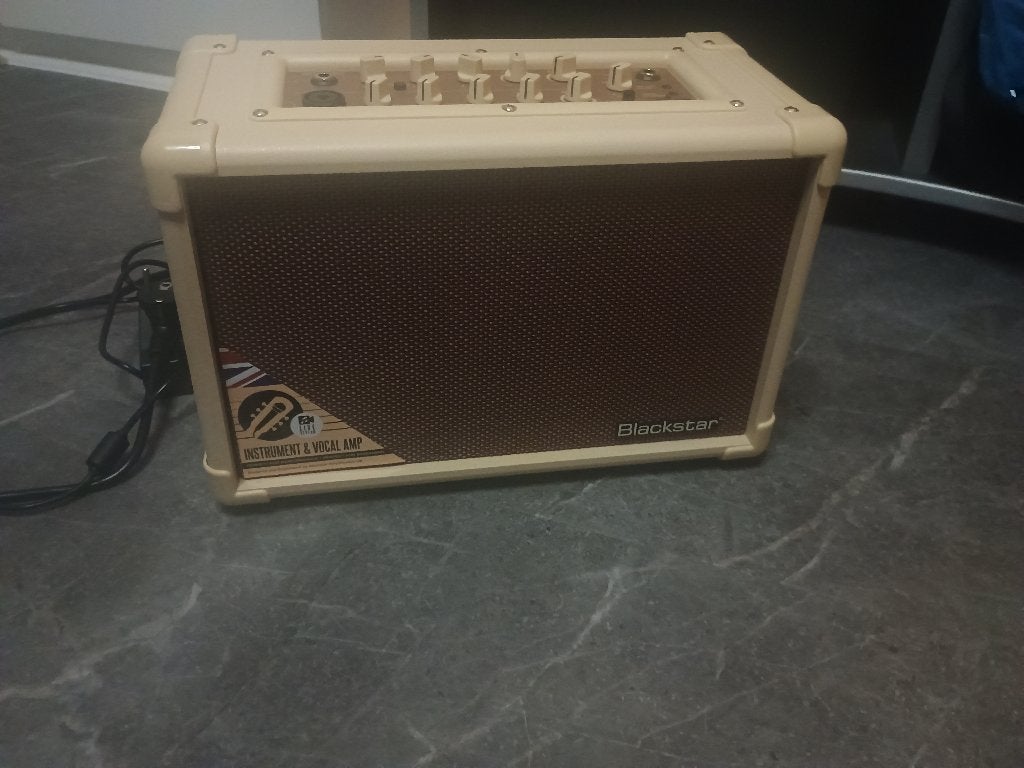 Guitar versterker, Muziek en Instrumenten, Ophalen, Zo goed als nieuw, Gitaar, Minder dan 50 watt