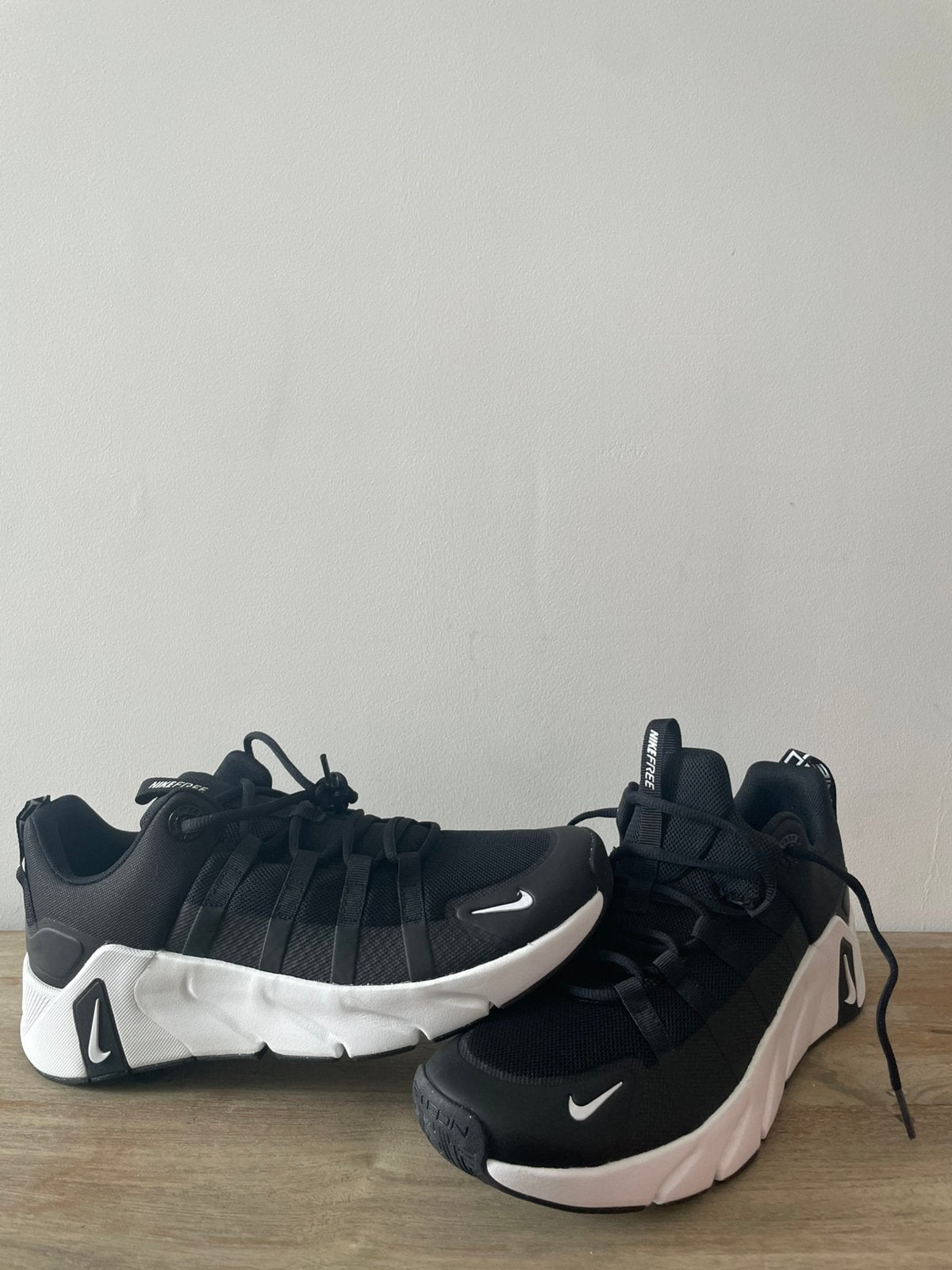 Nike Free Metcon 7 (Maat 45), Neuf, Enlèvement, Chaussures de sport, Noir