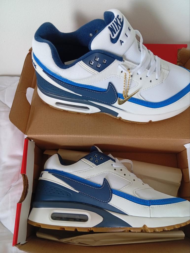 Bonjour je vends une paire de Nike air Max jamais été mise, Vêtements | Hommes, Chaussures, Enlèvement