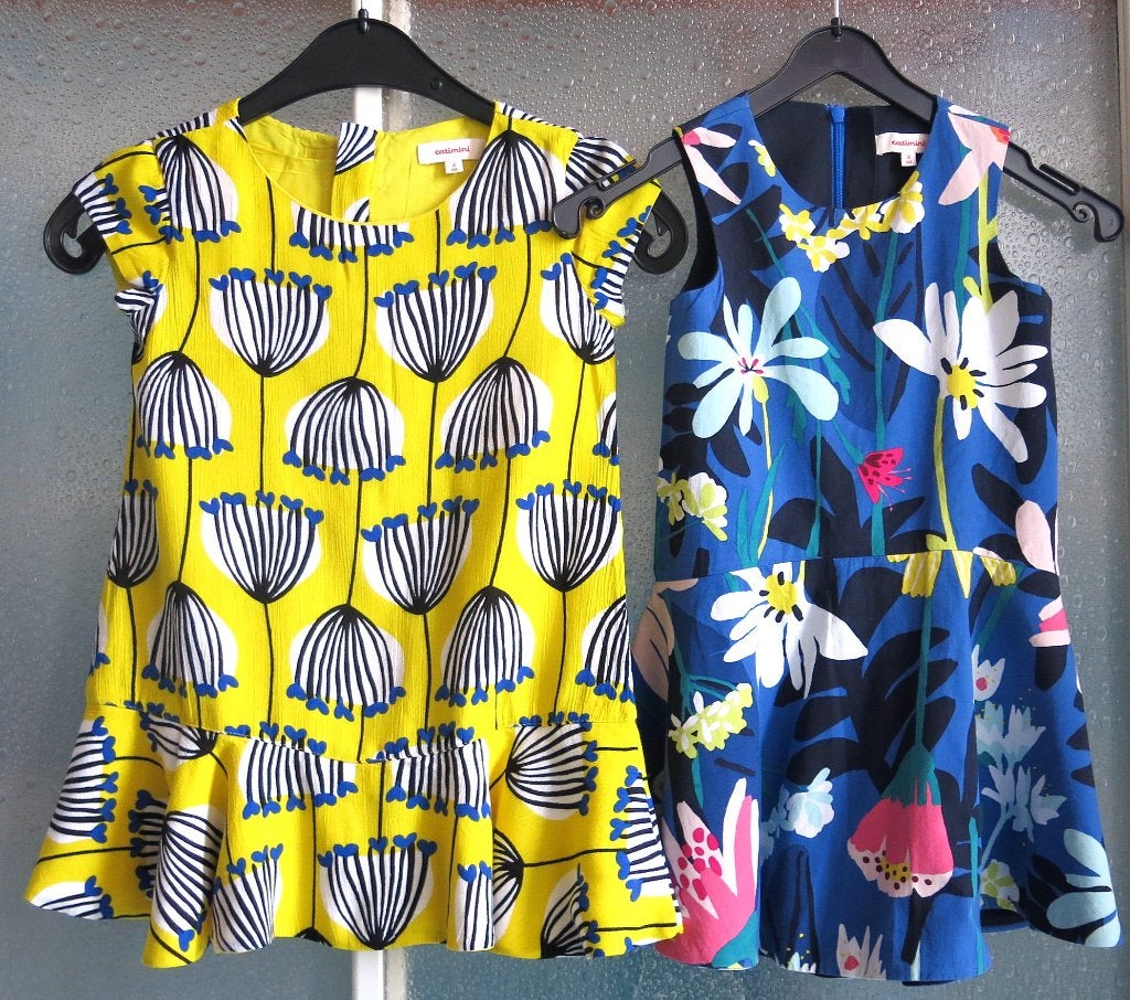 Lot de 2 robes Catimini, 4 ans (104), état neuf, Enfants & Bébés, Catimini, Robe ou Jupe, Enlèvement ou Envoi, Comme neuf