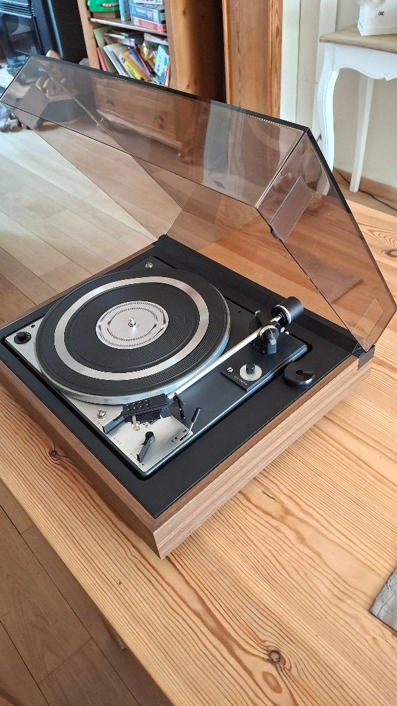 DUAL 1226 + SHURE M75D, TV, Hi-fi & Vidéo, Tourne-disques, Comme neuf, Tourne-disque, Dual, Réglage pitch, Automatique, Enlèvement