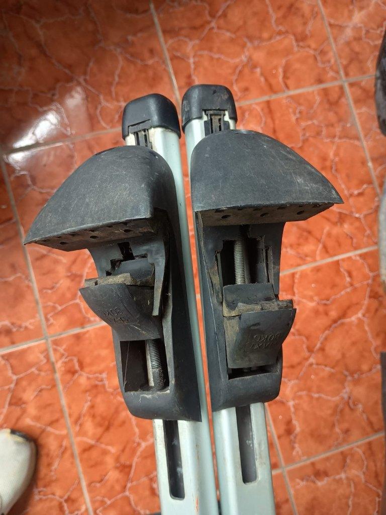 Barres universelles pour toit et boxe voiture, Autos, Particulier, Achat