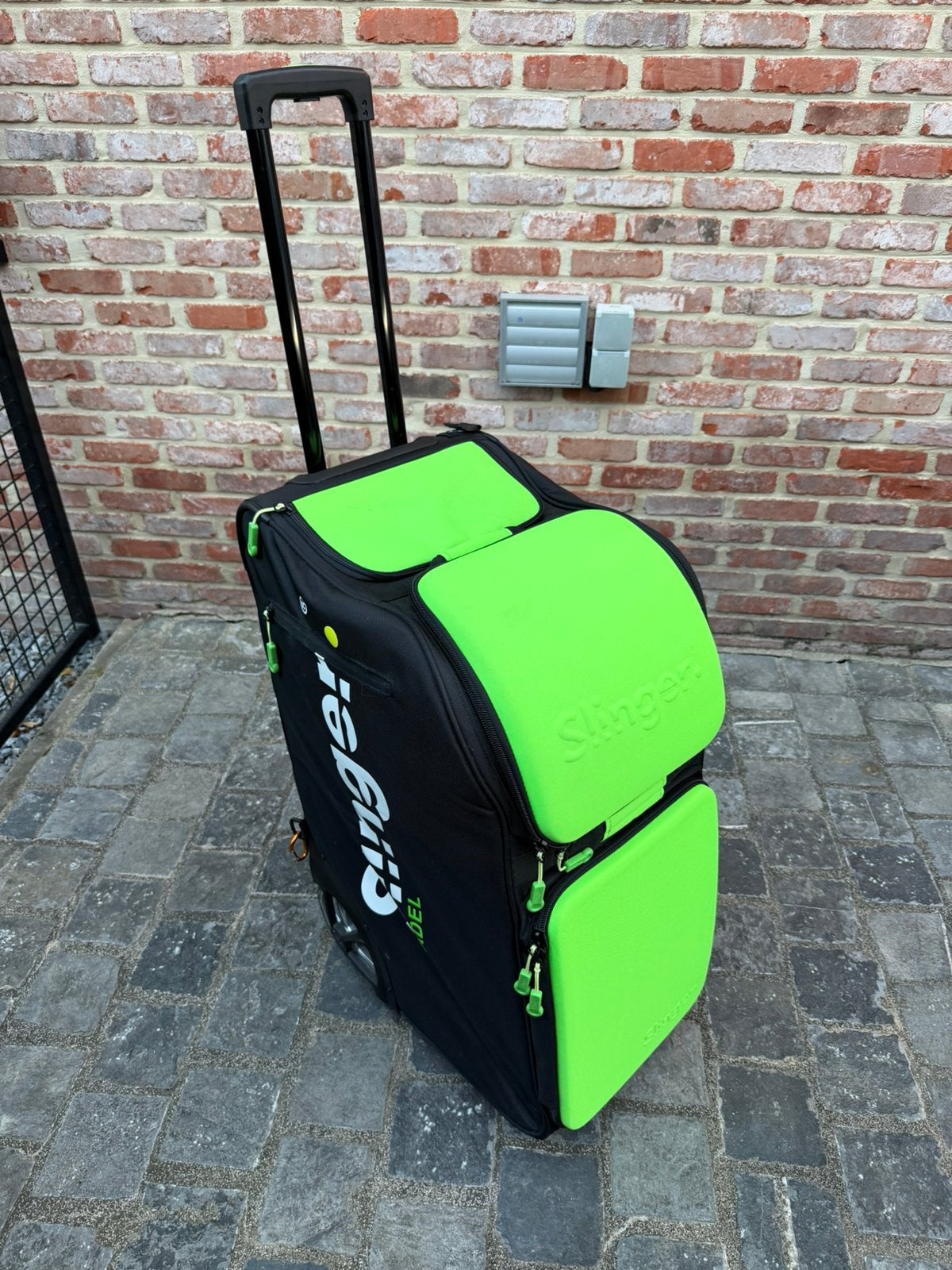 Slinger padel ballenmachine - uitstekende staat, Ophalen, Zo goed als nieuw