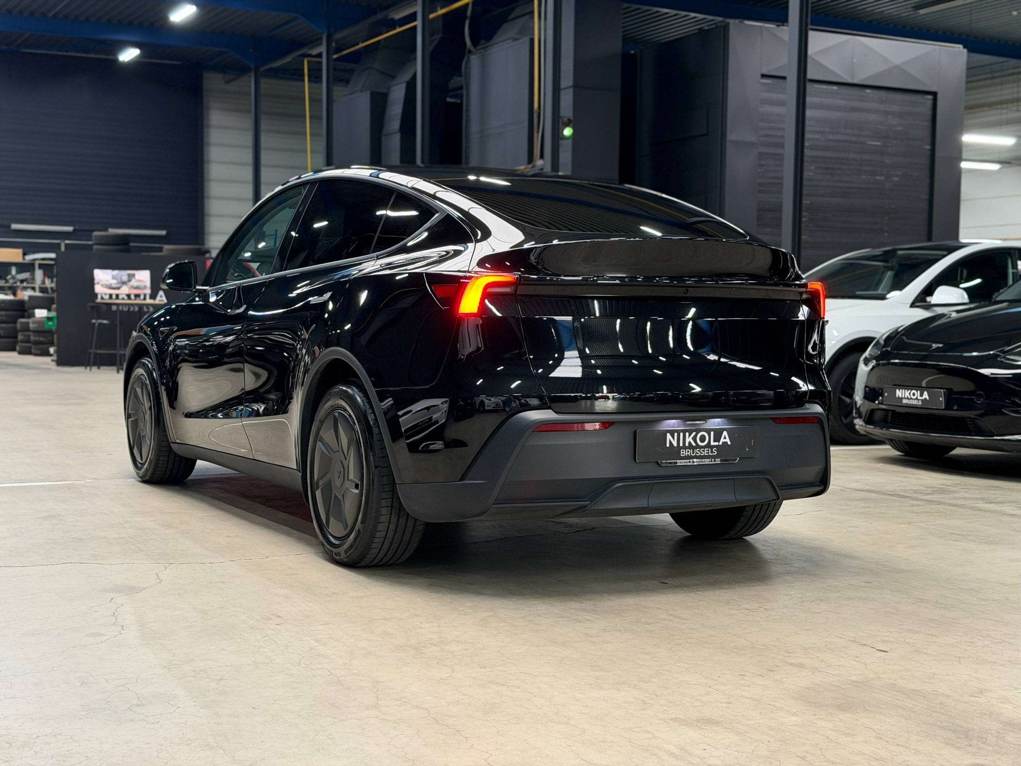 Tesla Model Y JUNIPER - AUTOPILOT - STANDARD - RWD - DIAMOND, Automaat, Achterwielaandrijving, Zwart, 534 km